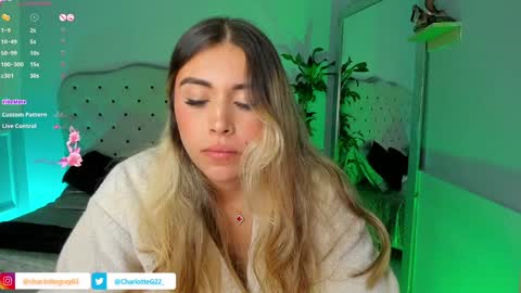 Snapshot of charlotte__grey chatting on January 31, 2025, 2:04 am charlotte grey online show from January 31, 2025, 2:04 am