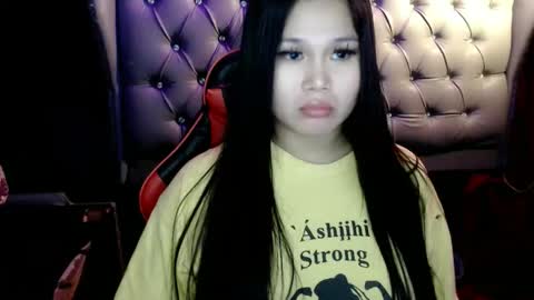 Snapshot of charlotte_anne11 chatting on December 2, 2025, 3:18 pm charlotte_anne11 online show from December 2, 2025, 3:18 pm