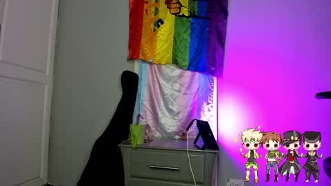 Snapshot of charlotte_joestar chatting on November 19, 2025, 4:12 am Charlie online show from November 19, 2025, 4:12 am