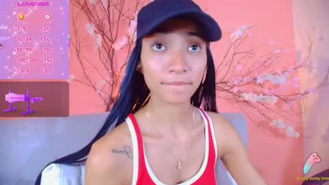 Snapshot of charlotte_love10 chatting on November 2, 2025, 9:06 pm CHARLOTTE online show from November 2, 2025, 9:06 pm