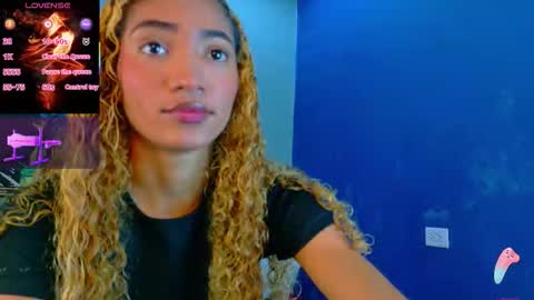 Snapshot of charlotte_love10 chatting on November 15, 2025, 12:34 pm CHARLOTTE online show from November 15, 2025, 12:34 pm