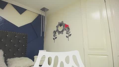  C H A R L O T T E  online show from March 11, 2025, 10:07 am