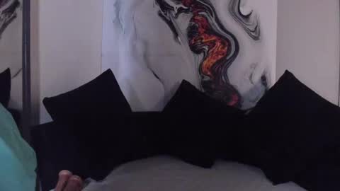 charlottegray_1 online show from November 24, 2025, 12:16 pm