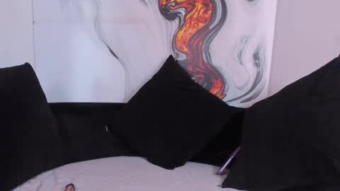 charlottegray_1 online show from November 29, 2025, 8:34 pm