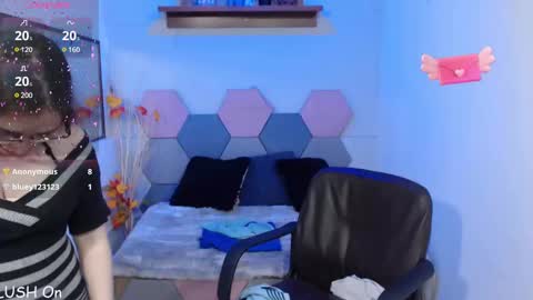 Snapshot of charlottetaylor_ chatting on February 1, 2025, 6:54 am Charlotte Taylor online show from February 1, 2025, 6:54 am