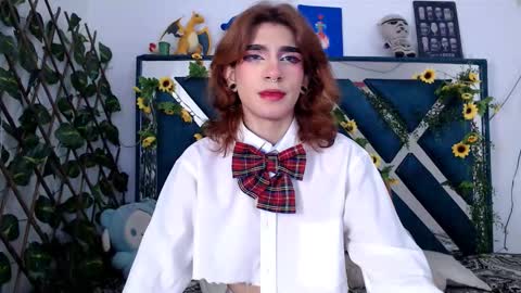 charly_evans60 online show from November 24, 2025, 12:32 am