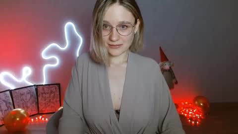 Michelle  online show from January 3, 2025, 3:38 am