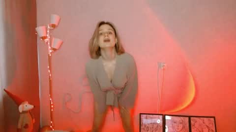 Michelle  online show from January 19, 2025, 3:39 am