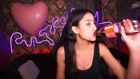 SweetMoco online show from February 20, 2025, 7:34 am