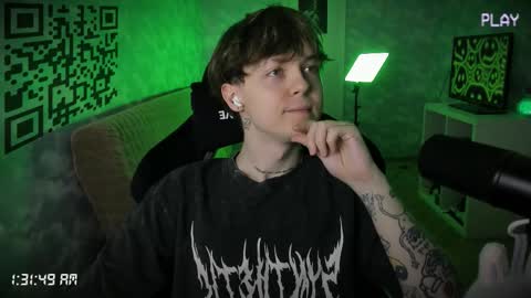 lynxy online show from November 20, 2025, 10:31 pm