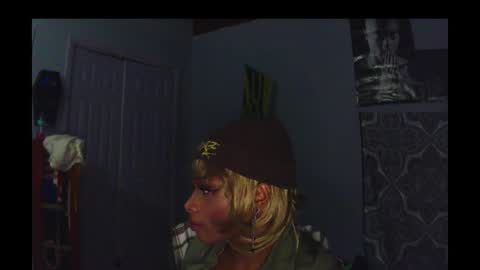 Miss Chocolate online show from January 21, 2025, 10:52 am