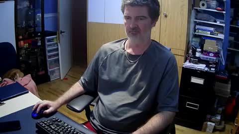 wanaBeYourToy online show from November 7, 2025, 4:51 pm