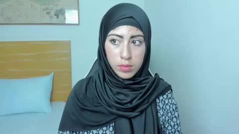 isabel online show from January 31, 2025, 4:48 pm