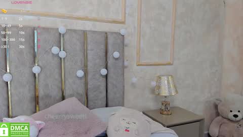 Baby Cherry online show from January 5, 2025, 3:45 pm