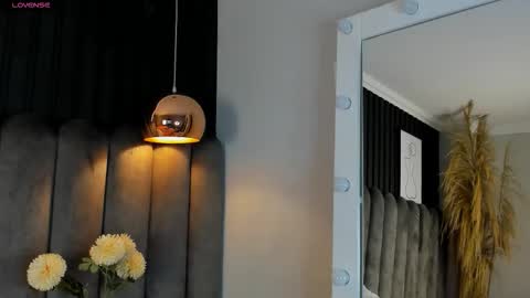 Snapshot of chelsea_bolton_ chatting on October 29, 2025, 12:18 pm chelsea_bolton_ online show from October 29, 2025, 12:18 pm