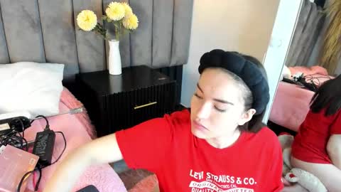 Snapshot of chelsea_bolton_ chatting on November 4, 2025, 12:26 pm chelsea_bolton_ online show from November 4, 2025, 12:26 pm