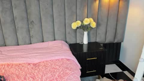 Snapshot of chelsea_bolton_ chatting on November 19, 2025, 12:27 pm chelsea_bolton_ online show from November 19, 2025, 12:27 pm