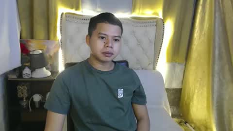 im cheno online show from November 10, 2025, 9:52 am