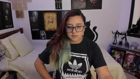 cherry_blushh online show from November 12, 2025, 7:46 pm