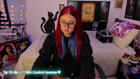 cherry_blushh online show from December 2, 2025, 7:31 pm