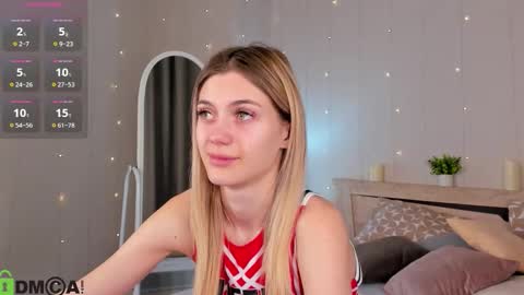 cherry_pr1ce online show from October 16, 2025, 12:33 am