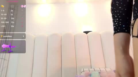 Snapshot of cherry_welll chatting on October 26, 2025, 2:28 am Cherry  Conection 11pm-6am Colombia time online show from October 26, 2025, 2:28 am