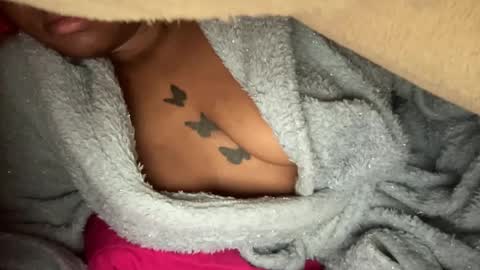 cherryb online show from March 2, 2025, 9:11 pm