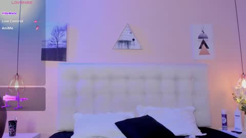 Snapshot of cherrybr_ chatting on February 6, 2025, 12:16 pm Cherry Lady online show from February 6, 2025, 12:16 pm