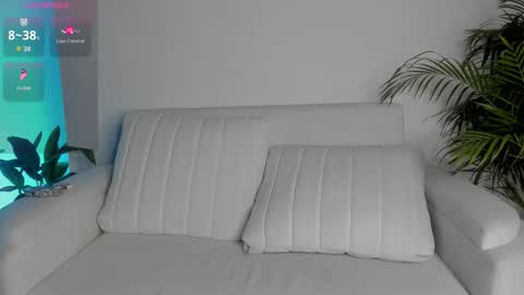 Snapshot of cherrybr_ chatting on October 10, 2025, 1:15 am Cherry Lady online show from October 10, 2025, 1:15 am