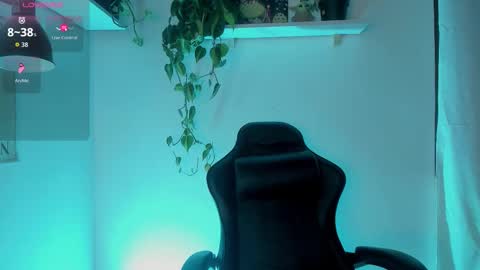 Snapshot of cherrybr_ chatting on November 2, 2025, 10:45 pm Cherry Lady online show from November 2, 2025, 10:45 pm