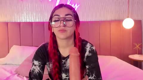 Snapshot of cherryflame_vc chatting on October 23, 2025, 1:43 pm Cherry online show from October 23, 2025, 1:43 pm