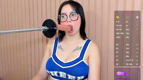 Snapshot of cherryl_blosom_ chatting on November 25, 2025, 7:47 pm Cherryl online show from November 25, 2025, 7:47 pm