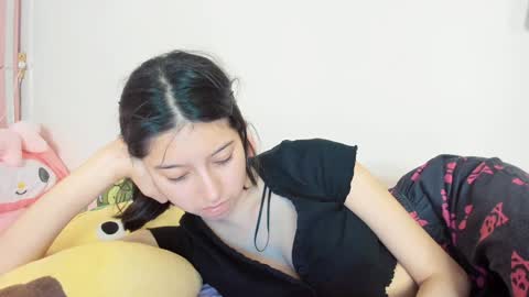 Snapshot of cherrymafer666 chatting on December 17, 2024, 6:35 am cherrycute666 online show from December 17, 2024, 6:35 am