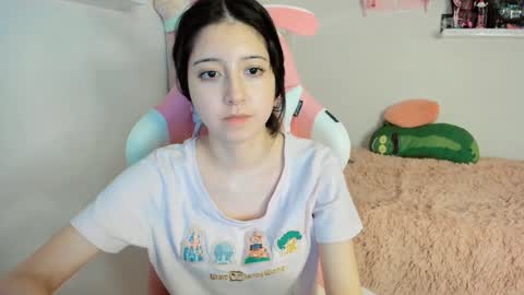 Snapshot of cherrymafer666 chatting on January 11, 2025, 4:38 am cherrycute666 online show from January 11, 2025, 4:38 am