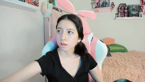 Snapshot of cherrymafer666 chatting on January 12, 2025, 12:07 am cherrycute666 online show from January 12, 2025, 12:07 am