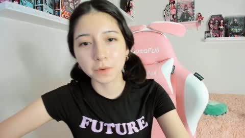 Snapshot of cherrymafer666 chatting on January 17, 2025, 5:21 am cherrycute666 online show from January 17, 2025, 5:21 am