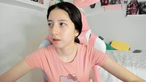 Snapshot of cherrymafer666 chatting on January 24, 2025, 7:19 am cherrycute666 online show from January 24, 2025, 7:19 am