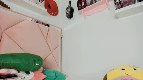 Snapshot of cherrymafer666 chatting on January 26, 2025, 6:17 am cherrycute666 online show from January 26, 2025, 6:17 am