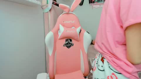 Snapshot of cherrymafer666 chatting on January 28, 2025, 8:26 pm cherrycute666 online show from January 28, 2025, 8:26 pm