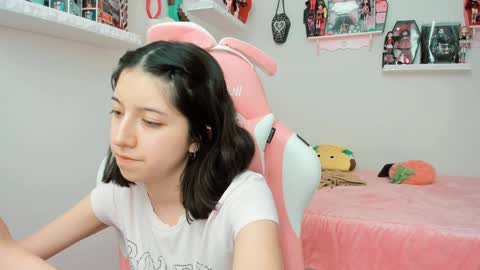 Snapshot of cherrymafer666 chatting on February 5, 2025, 10:01 pm cherrycute666 online show from February 5, 2025, 10:01 pm