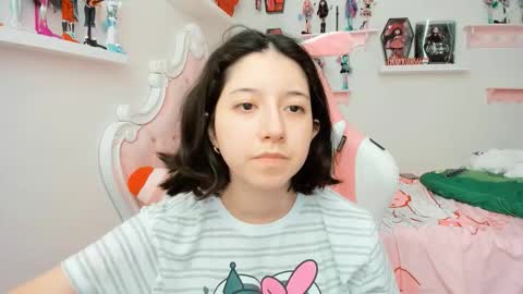 Snapshot of cherrymafer666 chatting on October 19, 2025, 9:26 pm cherrycute666 online show from October 19, 2025, 9:26 pm