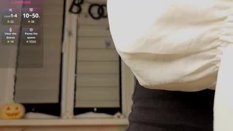 Snapshot of cherrypepperkiss chatting on October 24, 2025, 12:34 pm Lysia online show from October 24, 2025, 12:34 pm