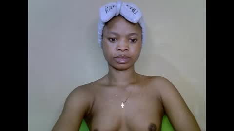 cherryxpussy online show from November 24, 2025, 6:51 pm