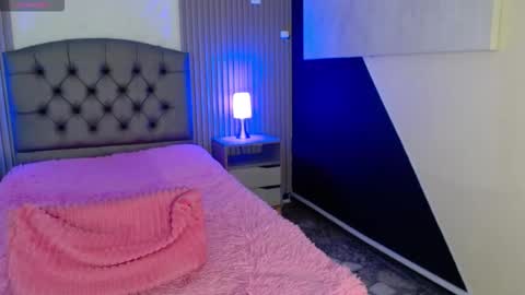 Cheryl online show from October 2, 2025, 3:13 am