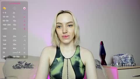 Snapshot of cherylmason chatting on February 19, 2025, 10:09 pm Cheryl online show from February 19, 2025, 10:09 pm