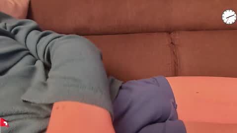 Grey online show from December 2, 2025, 7:09 pm