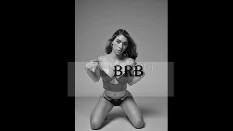 Snapshot of chiara_carter chatting on December 26, 2024, 2:33 am chiara online show from December 26, 2024, 2:33 am