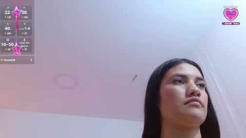 Snapshot of chiara_tay chatting on December 21, 2024, 1:26 am Chiara online show from December 21, 2024, 1:26 am