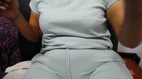 Snapshot of chiky_nastyy chatting on November 12, 2025, 2:39 pm Chikys online show from November 12, 2025, 2:39 pm