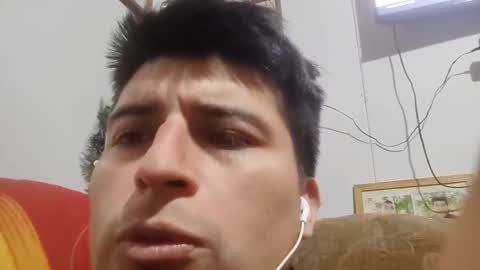 Snapshot of chilehot28 chatting on December 15, 2025, 1:10 am chilehot28 online show from December 15, 2025, 1:10 am